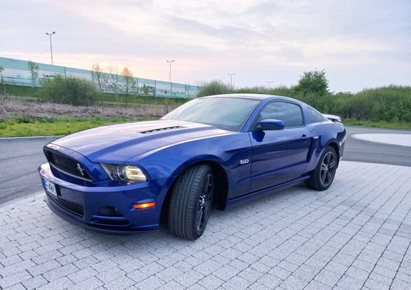 Ford Mustang cena 98500 przebieg: 185000, rok produkcji 2013 z Ryn małe 301